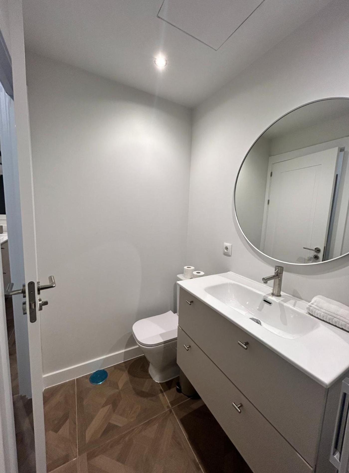 Sunny Apt 9Pax 4 Habitaciones En Minas-Malasana E3 Madrid Bagian luar foto